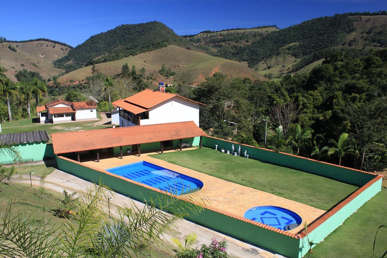 Hotel E Pousada Carvalho Conselheiro Lafaiete Esterno foto